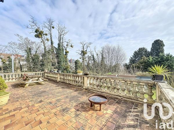 Maison 10 pièces de 324 m² à Meaux (77100)