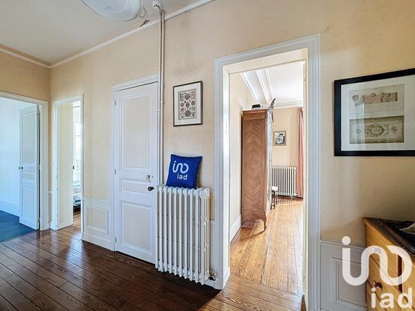 Maison 10 pièces de 324 m² à Meaux (77100)