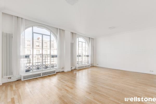 Bureaux à louer à PARIS 75003