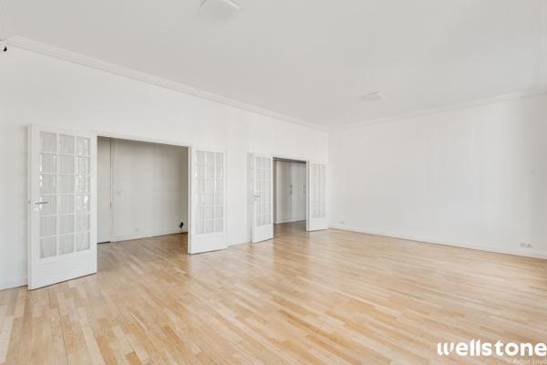 Bureaux à louer à PARIS 75003