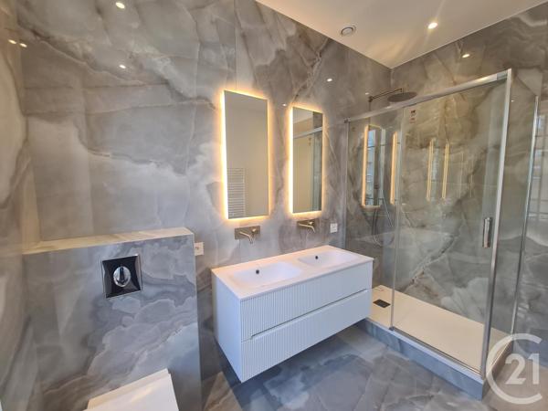 Appartement F5 à vendre  5 pièces - 135 m2 NICE - 06