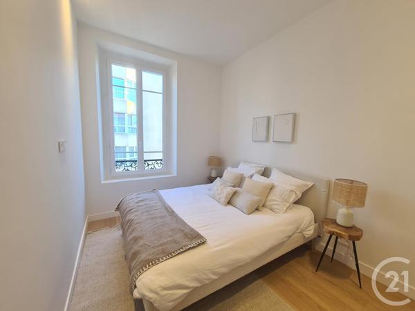 Appartement F5 à vendre  5 pièces - 135 m2 NICE - 06
