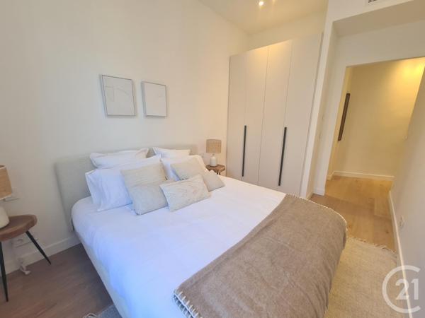 Appartement F5 à vendre  5 pièces - 135 m2 NICE - 06