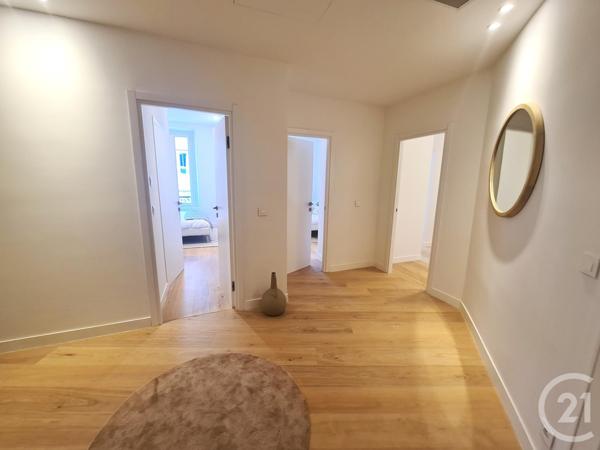 Appartement F5 à vendre  5 pièces - 135 m2 NICE - 06