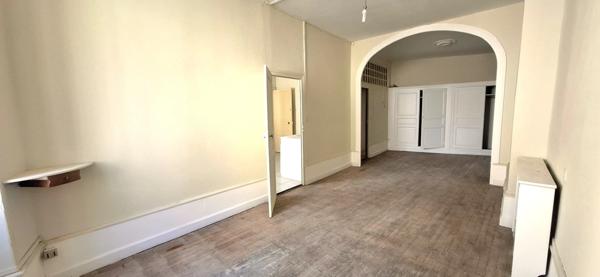 Appartement 2 pièces à rénover MONTIGNAC (24)