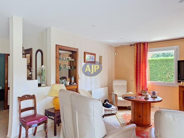 Maison à vendre Pornic - 5 pièces, 144m² avec 3 chambre(s) à 534 999€ - AJP Immobilier Pornic