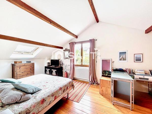 Maison familiale de charme, lumineuse et rénovée, au cœur d’un quartier prisé de Montreuil.