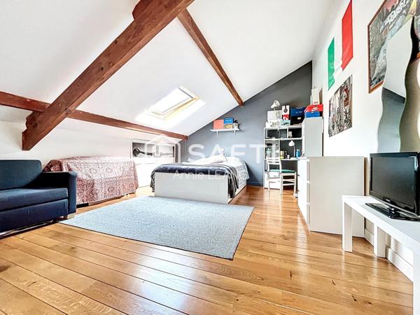 Maison familiale de charme, lumineuse et rénovée, au cœur d’un quartier prisé de Montreuil.