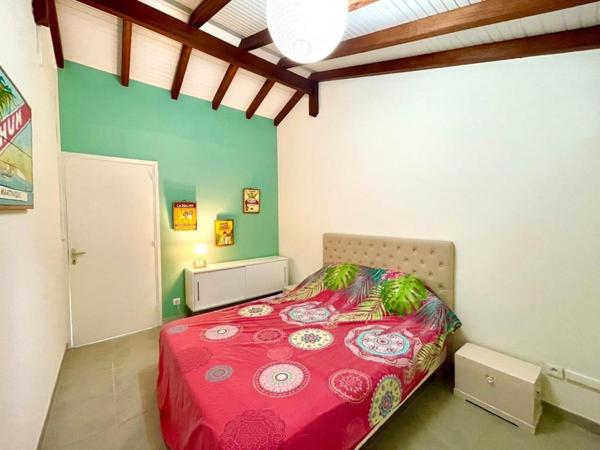 Maison T5 de 2009 entièrement rénovée, vue mer