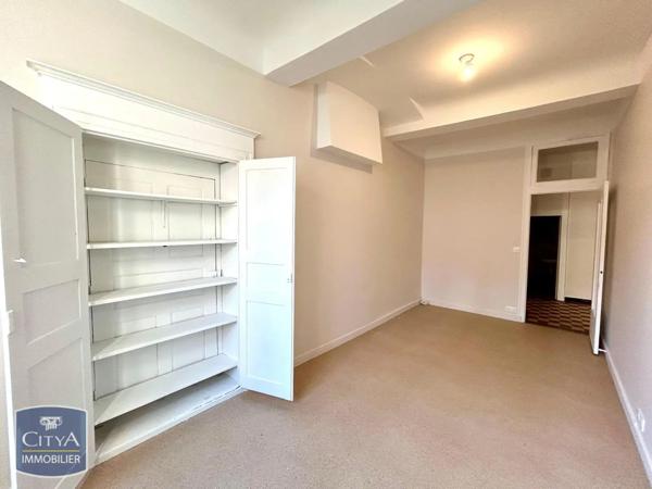 Appartement à louer 2 pièces 67.24m²