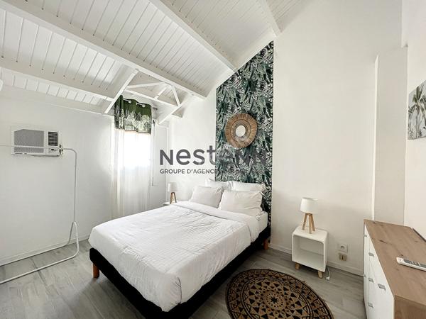 A VENDRE APPARTEMENT MEUBLE DE TYPE F4 A LA MARINA DE POINTE A PITRE