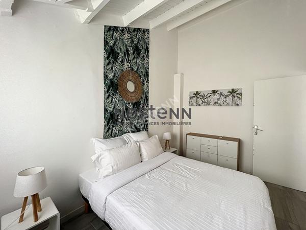 A VENDRE APPARTEMENT MEUBLE DE TYPE F4 A LA MARINA DE POINTE A PITRE
