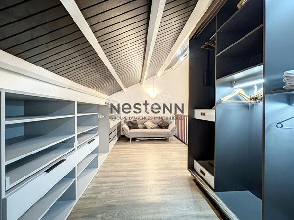 A VENDRE APPARTEMENT MEUBLE DE TYPE F4 A LA MARINA DE POINTE A PITRE