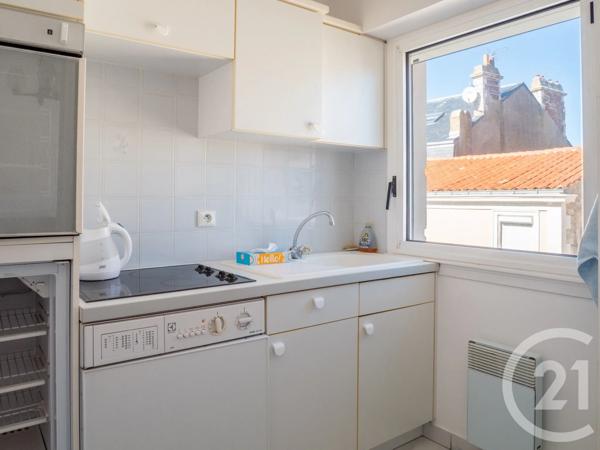 Appartement F2 à vendre  2 pièces - 25,99 m 2   LES SABLES D OLONNE  - 85