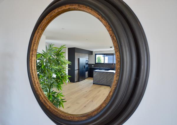 Villa 6 pièce(s) 4 chambre(s) 216 m²