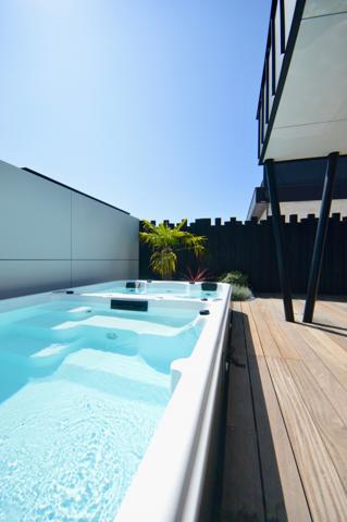 Villa 6 pièce(s) 4 chambre(s) 216 m²