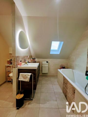 Maison à vendre 6 pièces 151 m² Montbazon