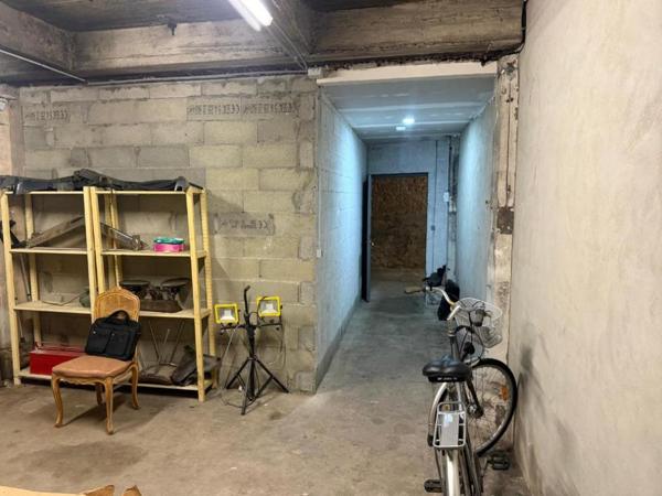 Parking / box Bordeaux 40 m2