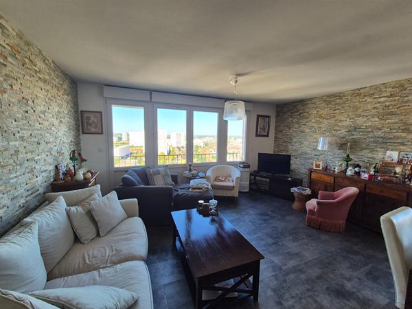 Appartement 3 pièces à vendre à Tours - Vue premium