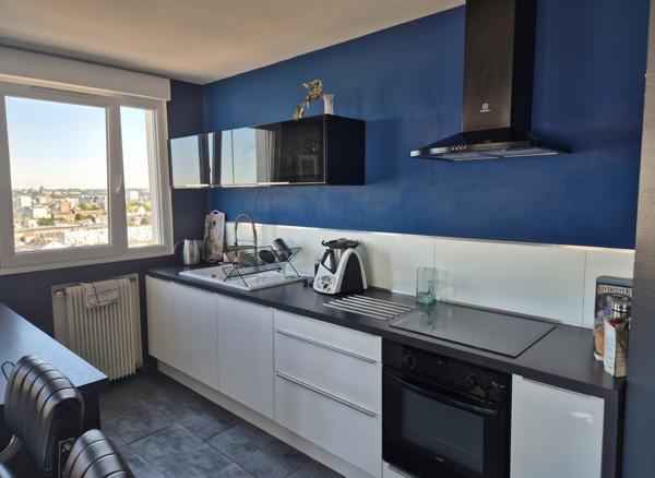 Appartement 3 pièces à vendre à Tours - Vue premium