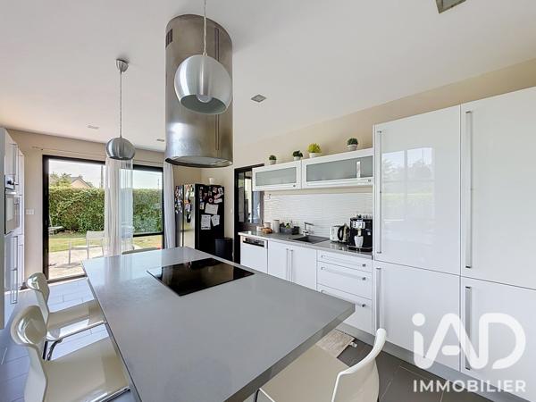 Maison à vendre 6 pièces 200 m² Saint-Ouen-du-Tilleul