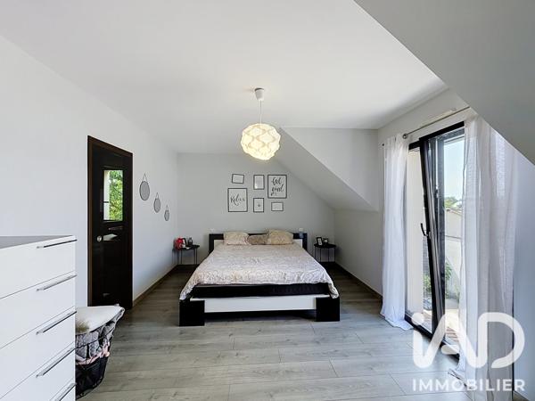 Maison à vendre 6 pièces 200 m² Saint-Ouen-du-Tilleul