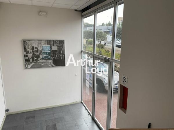 Bureaux à louer 155 m² divisibles dès 65 m² - Fréjus - Zone du Capitou
