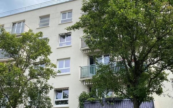 Appartement à vendre    2 pièces • 51,52 m2 Saint-Maur-des-Fossés