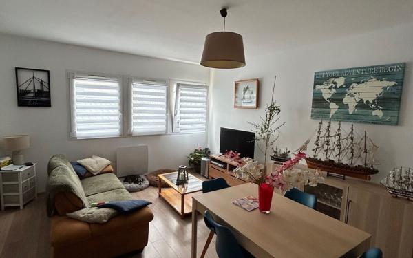 Appartement à vendre    6 pièces • 120 m2 Gonneville-la-Mallet