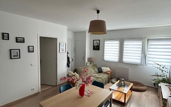 Appartement à vendre    6 pièces • 120 m2 Gonneville-la-Mallet