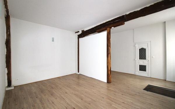 Appartement à louer    1 pièce •  Rozay-en-Brie