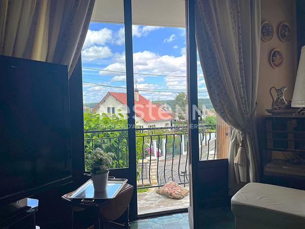 Nestenn Igny - Maison 148 m², 3 chambres - Secteur Place de la Ferme - Jardin - Sous-sol total et véranda - A deux pas des commerces et de l'école Jules Ferry - Proche des lignes de bus, ligne V et RER B Massy-Palaiseau -Plateau de Saclay et Vélizy