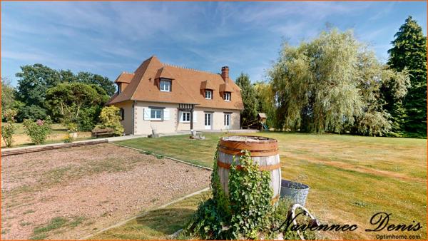 Entre Bernay et Brionne – Maison familiale de 4 chambres sur un jardin arboré de 6 000 m²