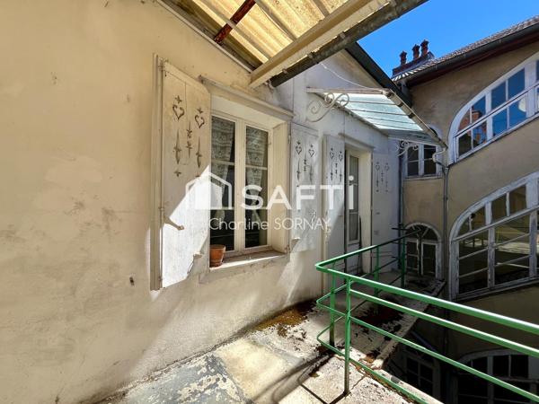 Charmant appartement avec grenier aménageable – 64 m²