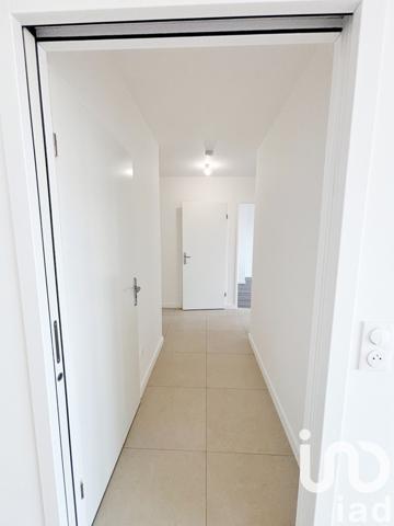 Appartement 3 pièces de 62 m² à Villemomble (93250)