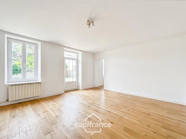 Maison à rénover de 125m² avec garage - Lagord, vendôme