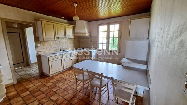 Maison 3 chambres , garage et jardin à Doix les Fontaines