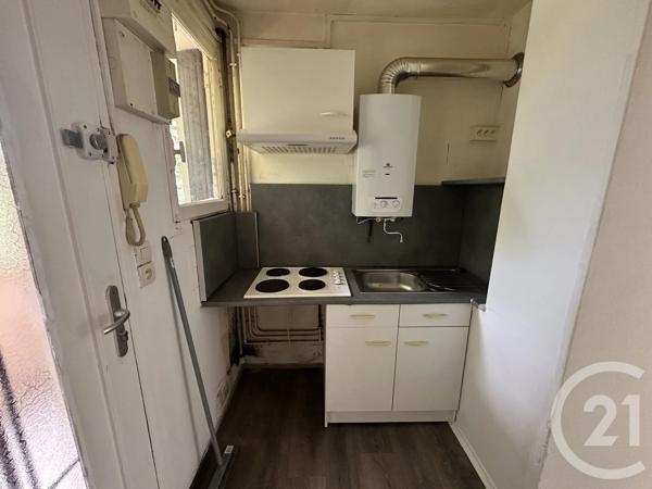 Appartement F1 à vendre  1 pièce - 28,89 m 2   EVREUX  - 27