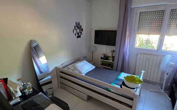 Appartement à vendre    5 pièces • 88 m2 Fréjus