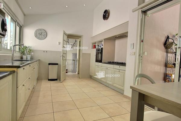 Cabriès (13480) Havre de paix entre Aix et Marseille – Propriété d’exception sur 6000 m²