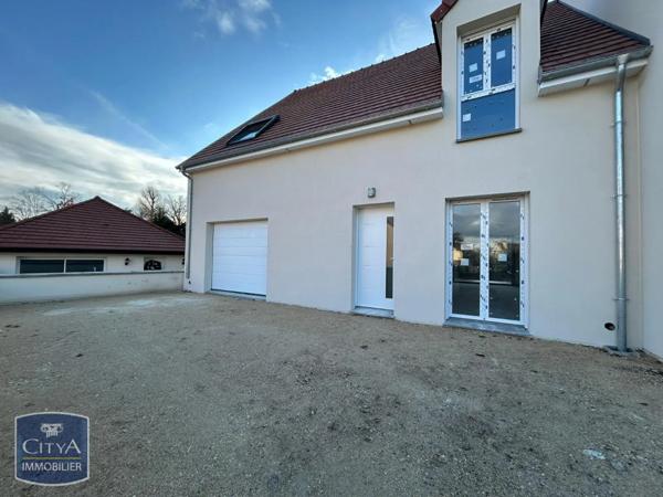 Maison à louer 4 pièces 93m²