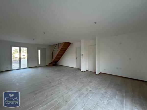 Maison à louer 4 pièces 93m²