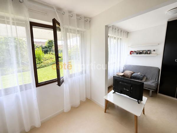 Vente
                Appartement24,69 m² - 1 Pièce -
                    RONCHIN (59790)