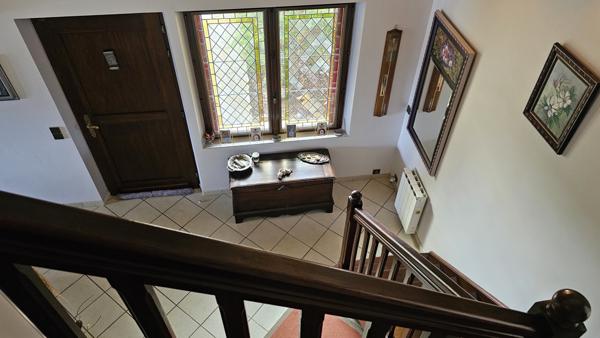 Eymet (24500) Maison de 185 m² sur un terrain de 1h8 avec piscine couverte, garage et étang.