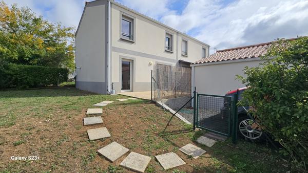 PAVILLON A ETAGE AVEC JARDIN ET GARAGE