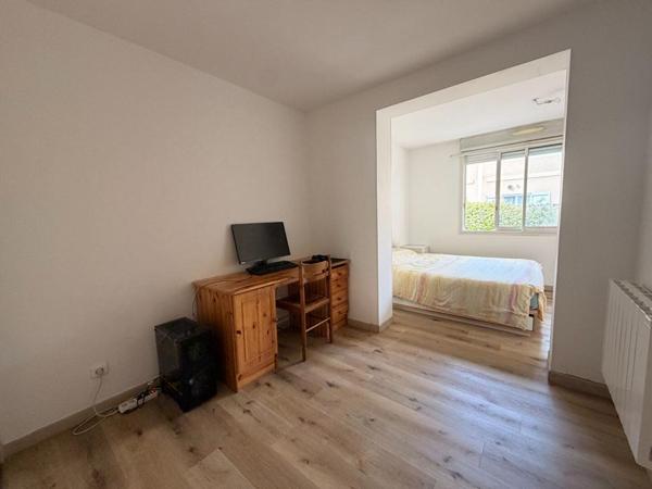 APPARTEMENT T2 BIS DE 53M² AVEC PLACE DE PARKING