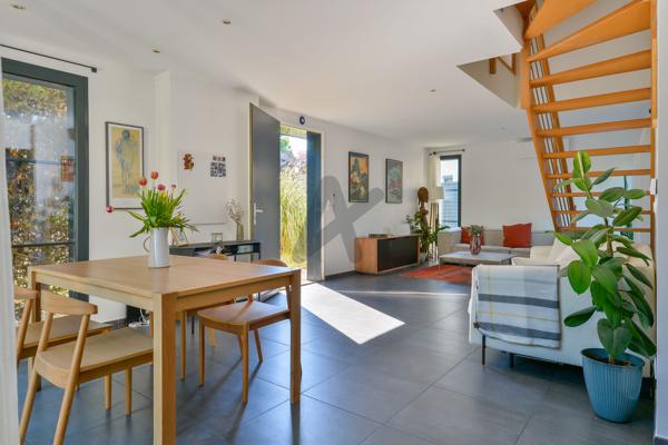 Maison contemporaine de 105m2- Calme absolu- Garage-Rooftop