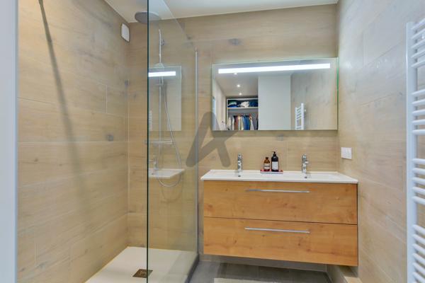 Maison contemporaine de 105m2- Calme absolu- Garage-Rooftop