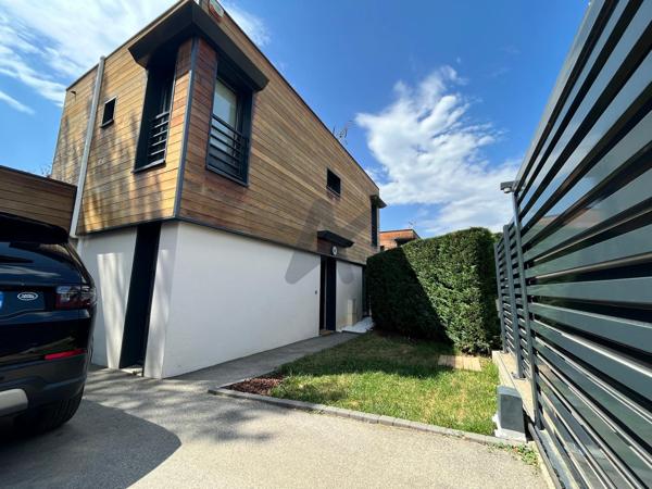 Maison contemporaine de 105m2- Calme absolu- Garage-Rooftop