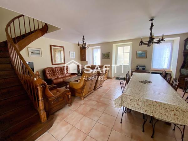 Maison 5 pièces centre bourg 101m2